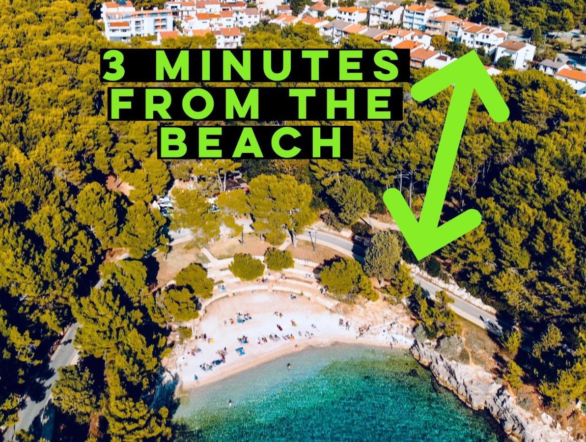 3 Minutes From The Beach: Lovely Studio Apartment Pula Dış mekan fotoğraf